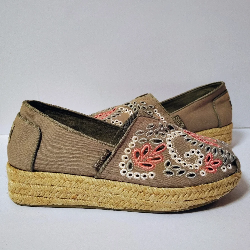 Skechers Bobs Women's Embroidered Slip-On Espadrille Canvas Arch Pillow Loafers